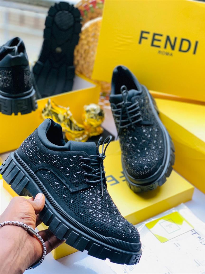 Men's shoes