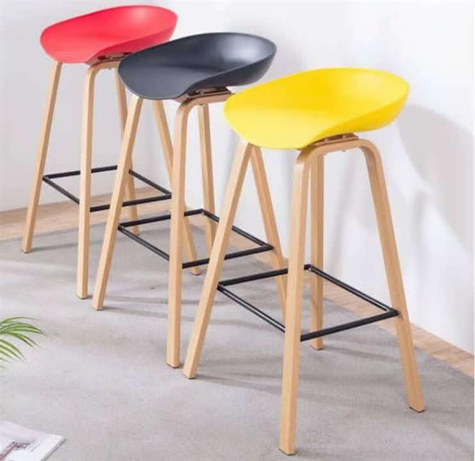 Royal Stool