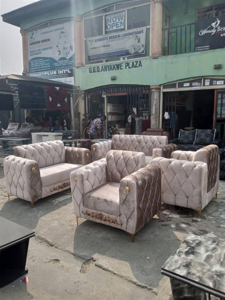 chair at affordable price