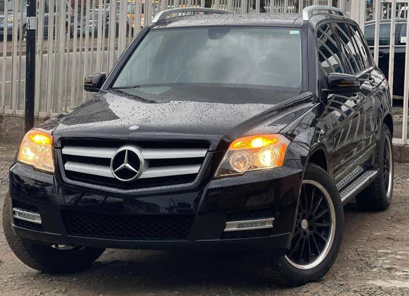 2010 Mercedes Benz GLK350