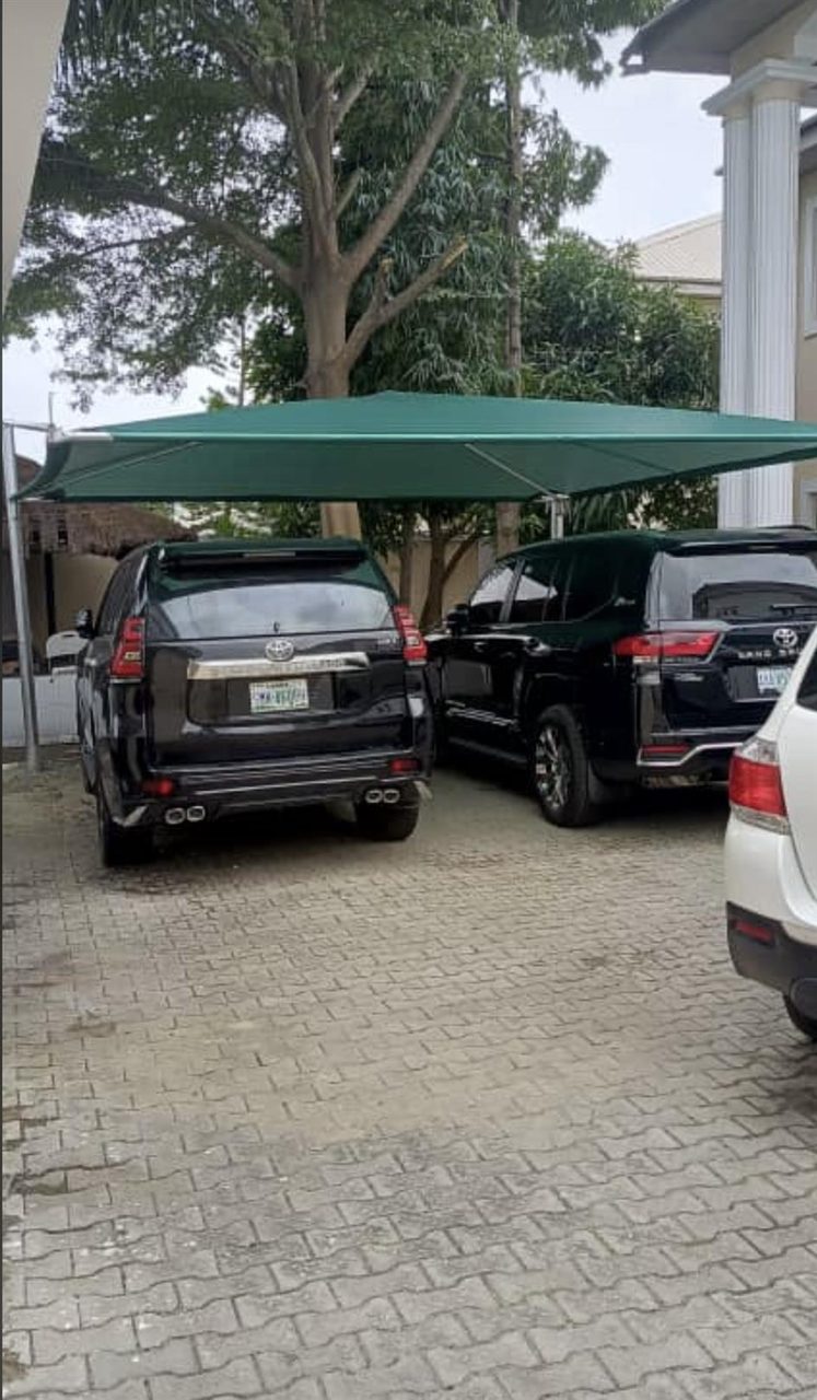 Carport shade for 2 car capacity