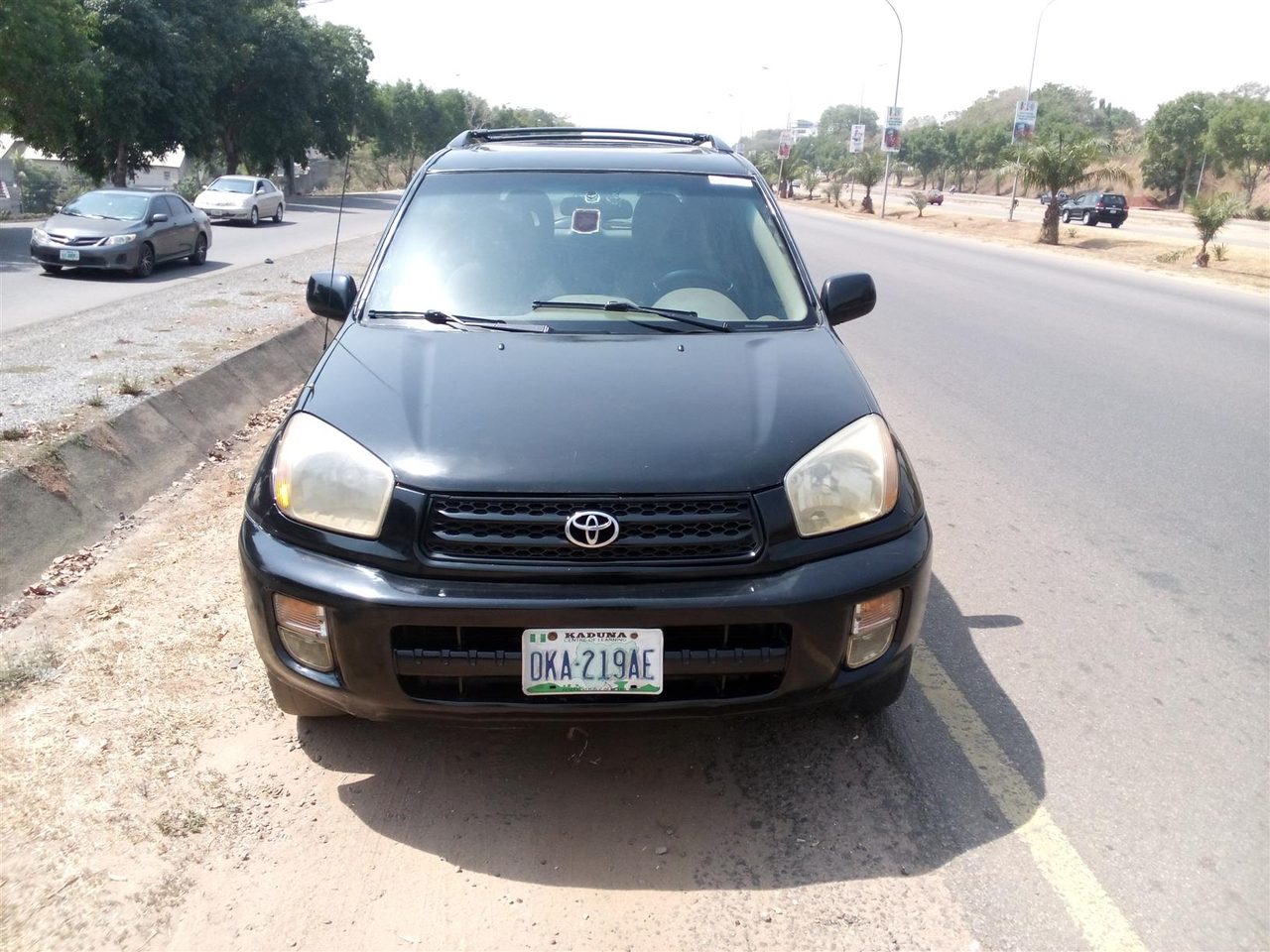 Distress sale 2003 model Toyota RAV4