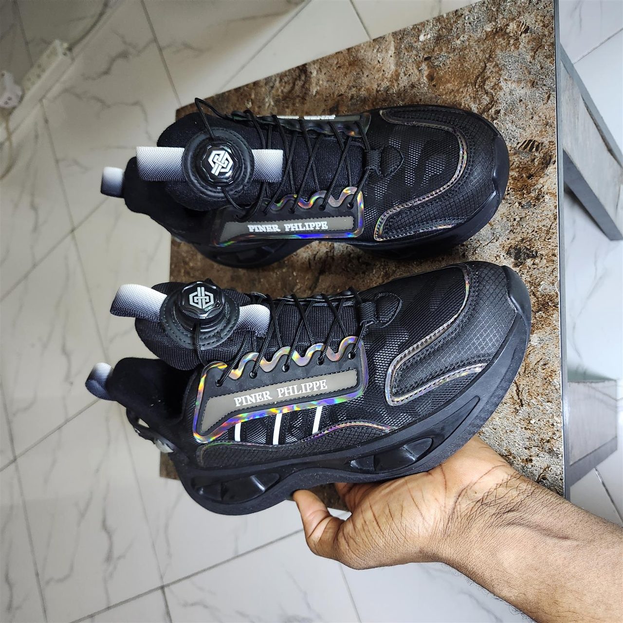 Mens sneakers