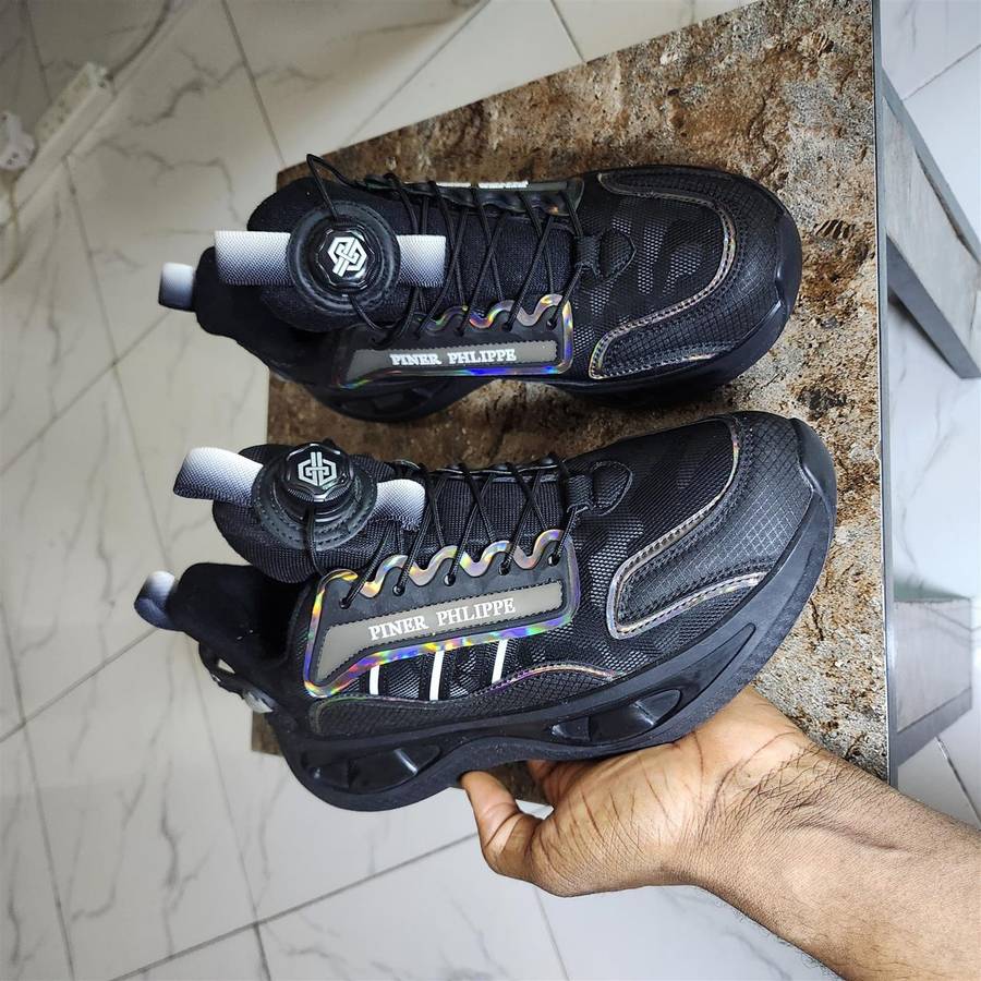 Mens sneakers