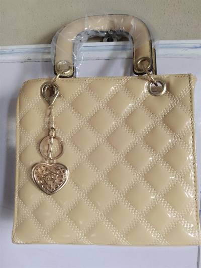 Quality ladies hand bag