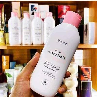 Glow essentials Body Lotion
