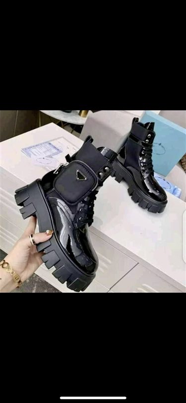Fashion boot