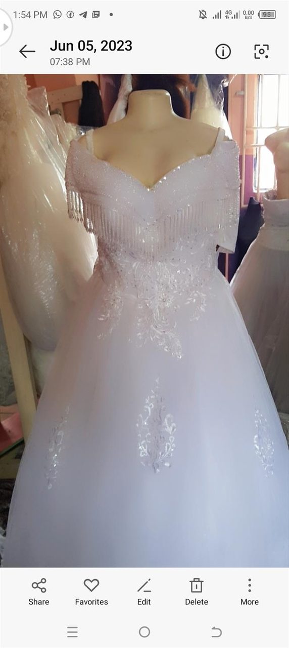 Wedding gown