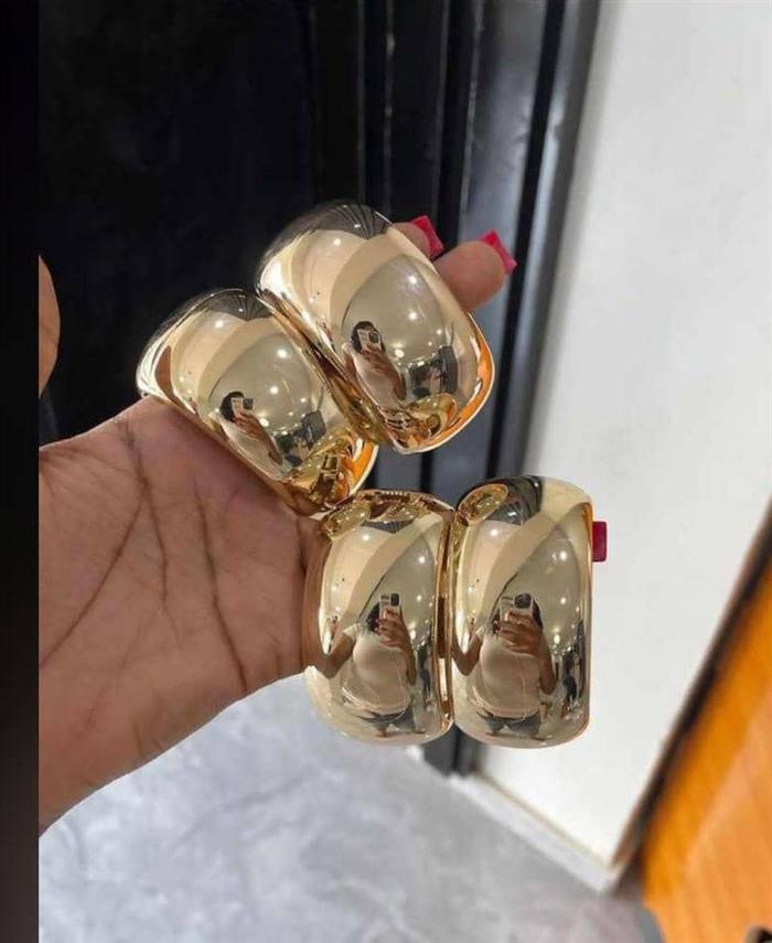 Quality Luxurious Bangles