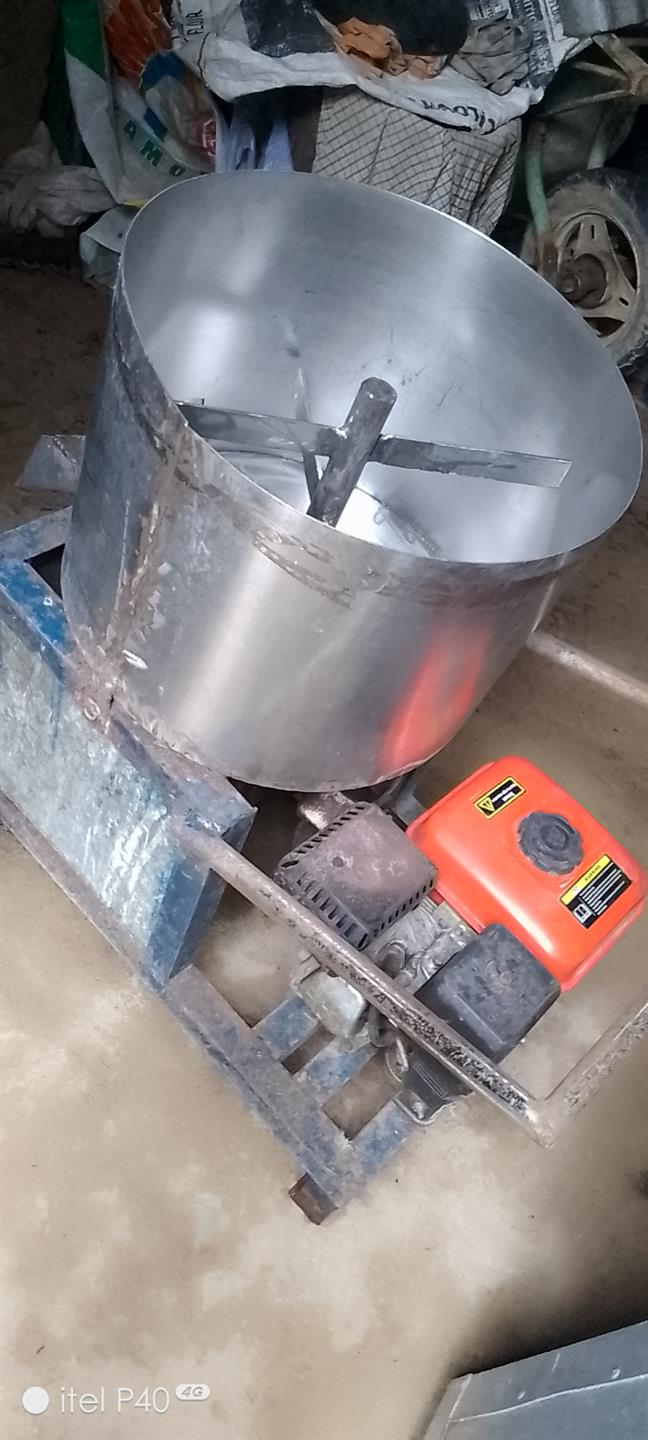 FISH FEED MIXER/FUFU POUNDER