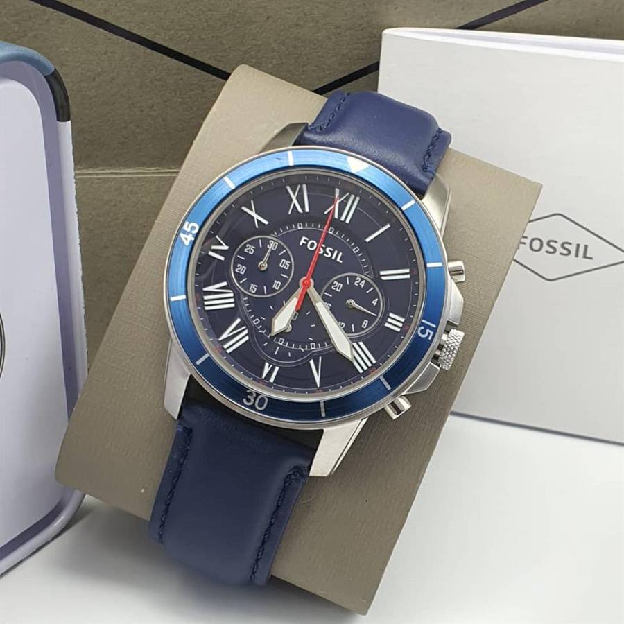 Fossil wristwatch
