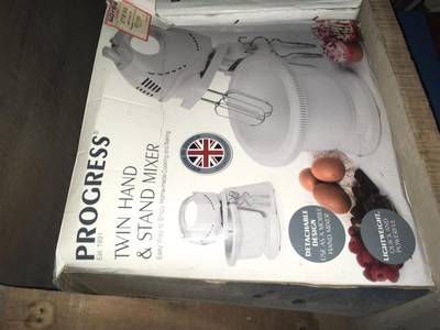 Stand mixer