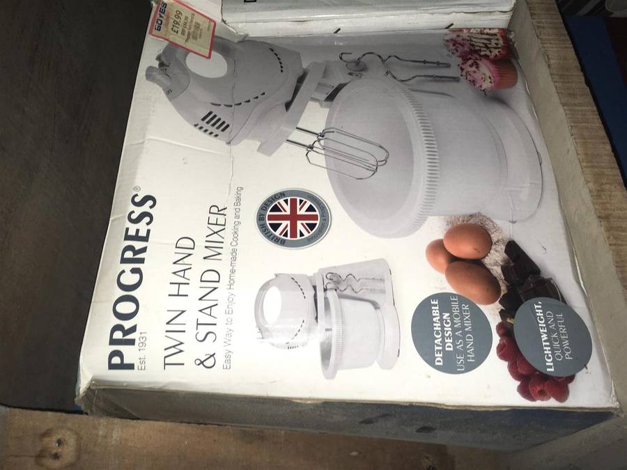 Stand mixer