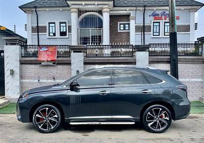 Lexus Rx³5° 2011 * Upgraded to 2020