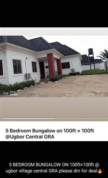 5 BEDROOM BUNGALOW ON 100FT×100FT FOR SA