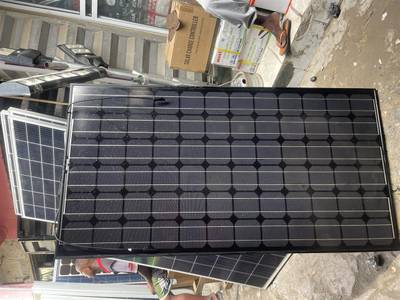 All black Canadian solar panel 300watts