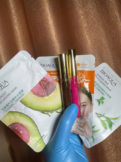 Revitalizing mask