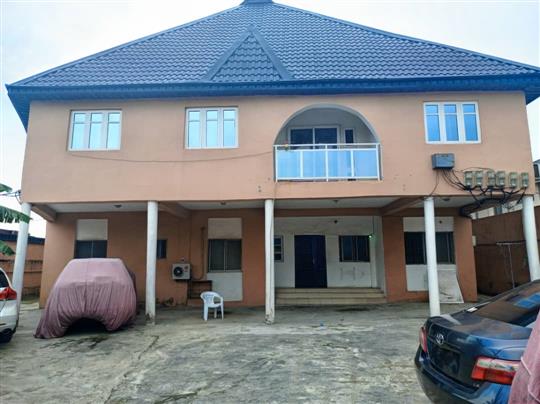 A 3 bedroom apartments