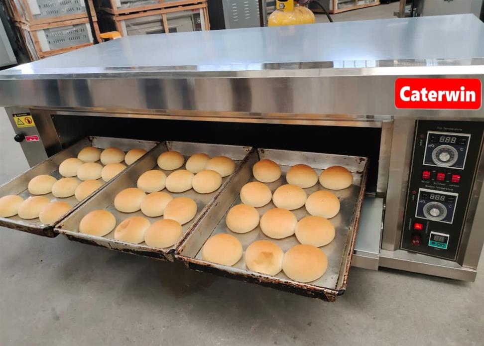 3 Trays gas Oven