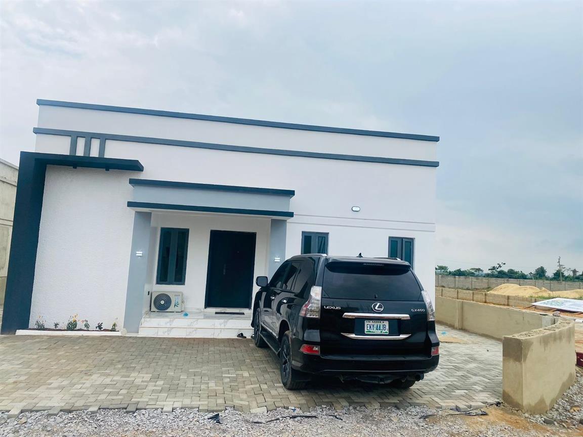 A luxurious 2 bedroom bungalow in Lagos