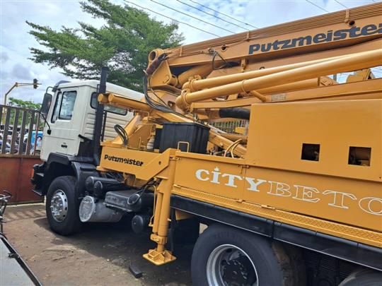 Super cool Crane 2005 model