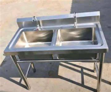 Washing sink