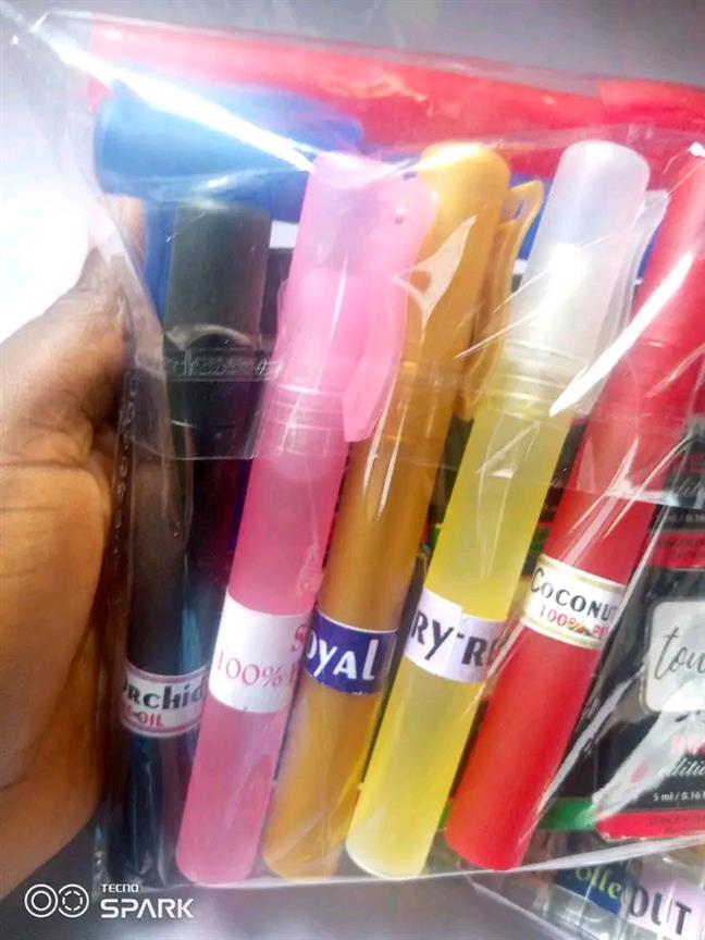 Perfumes/fragrances