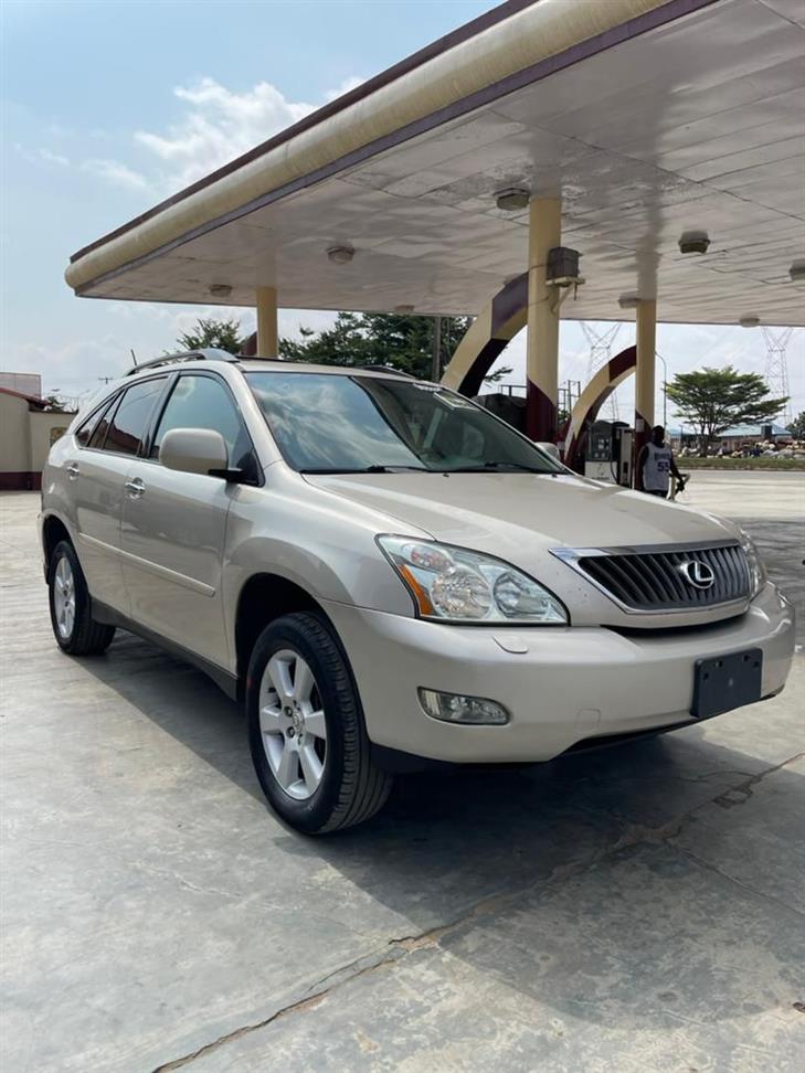 FOREIGN USED LEXUS RX350 2008 MODEL.