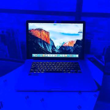 Laptop