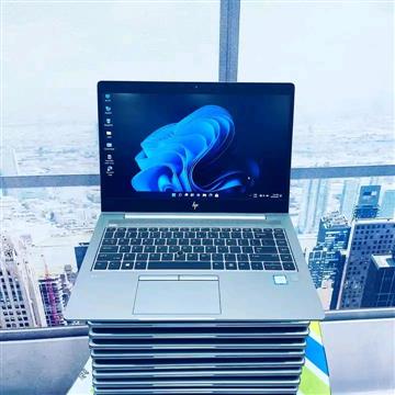 Laptop 💻