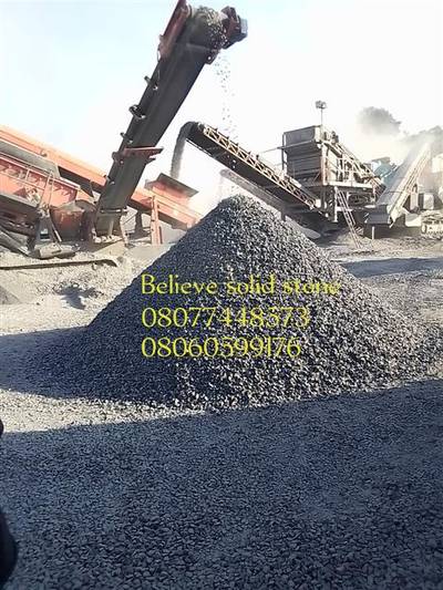 Pure black stone (chipping)