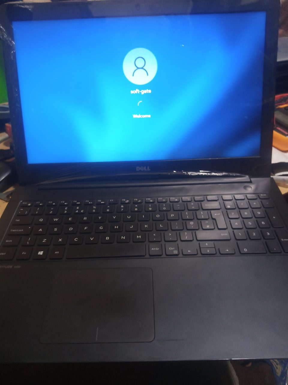 Latitude 3550