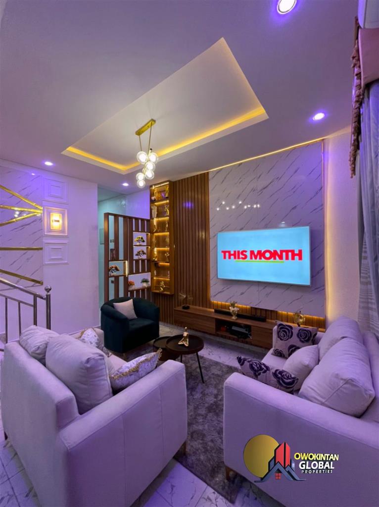 SHORT-LET APARTMENT