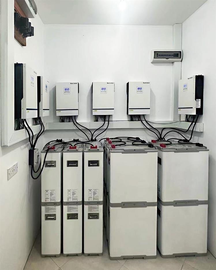 Blue carbon high voltage solar
