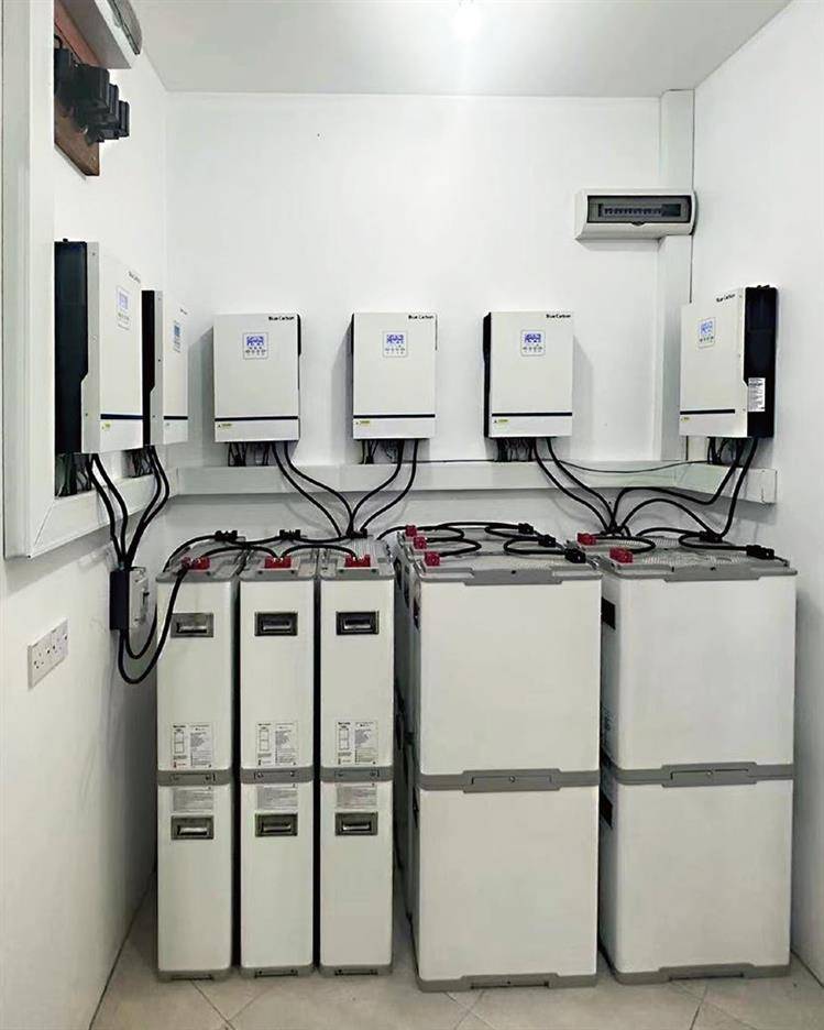 Blue carbon high voltage solar