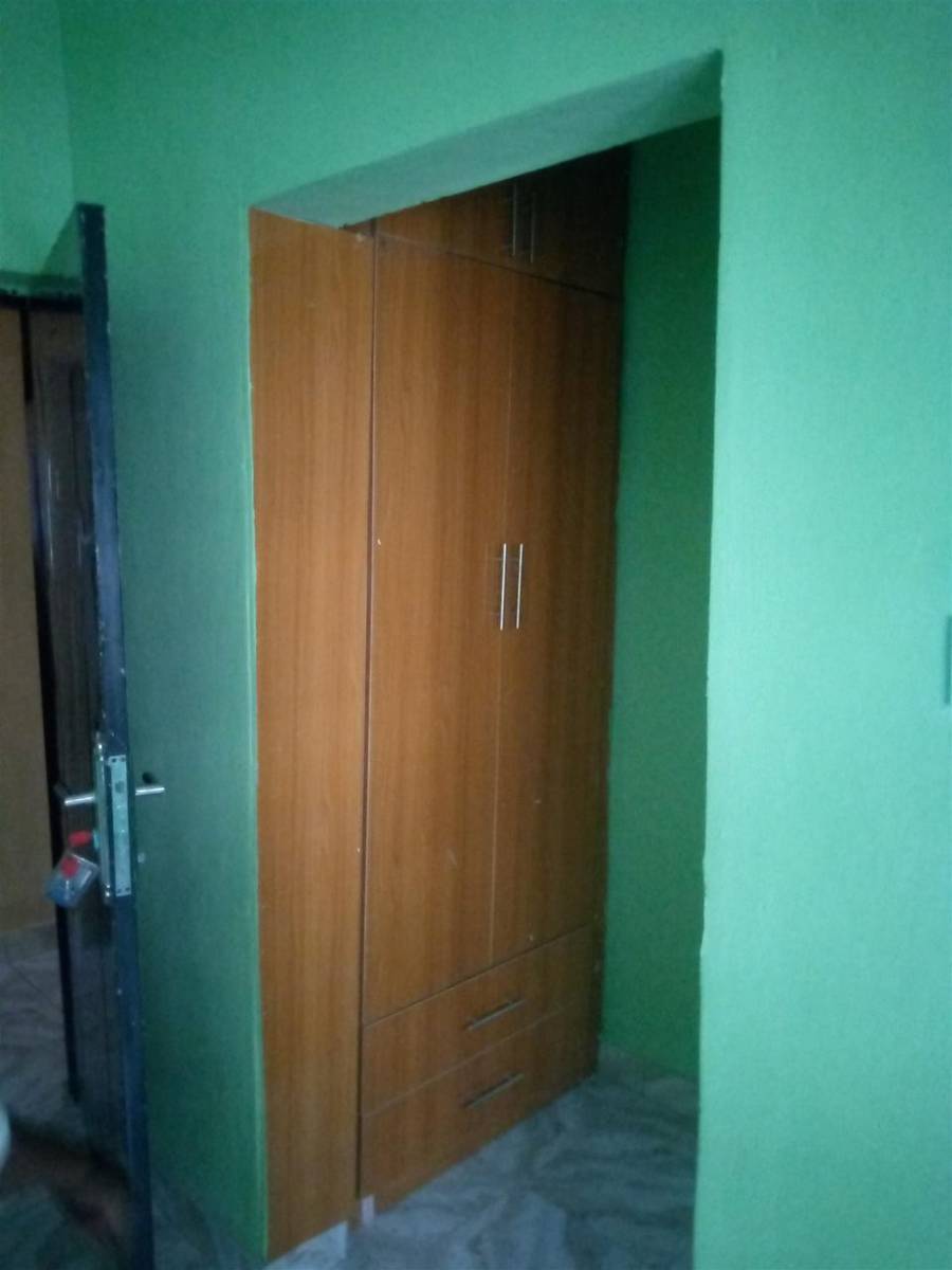 A Room Self Contain for Sublet