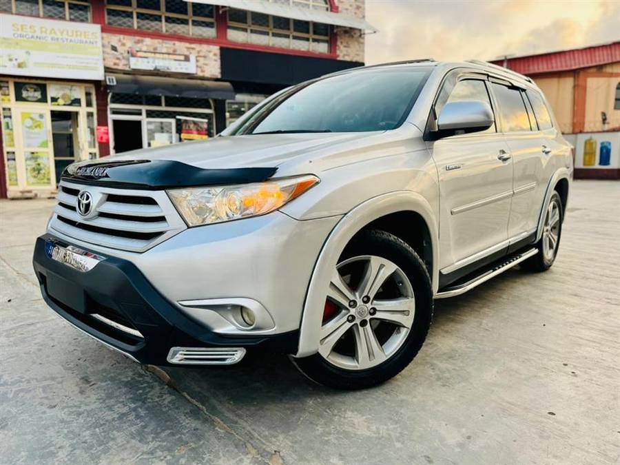 TOYOTA HIGHLANDER 2013 LIMITED EDITION