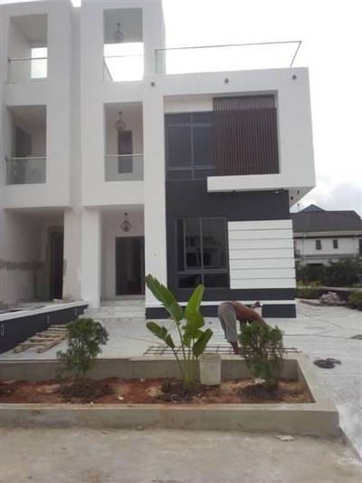 HOUSE FOR SALE