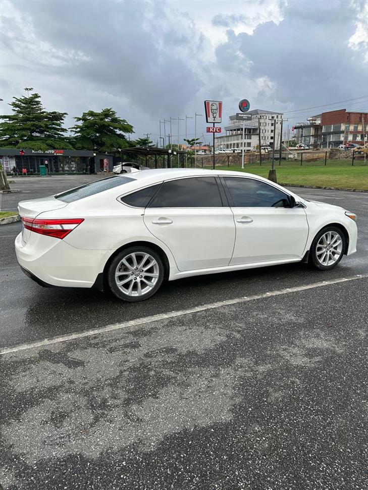 Registered 2013 Toyota Avalon limited