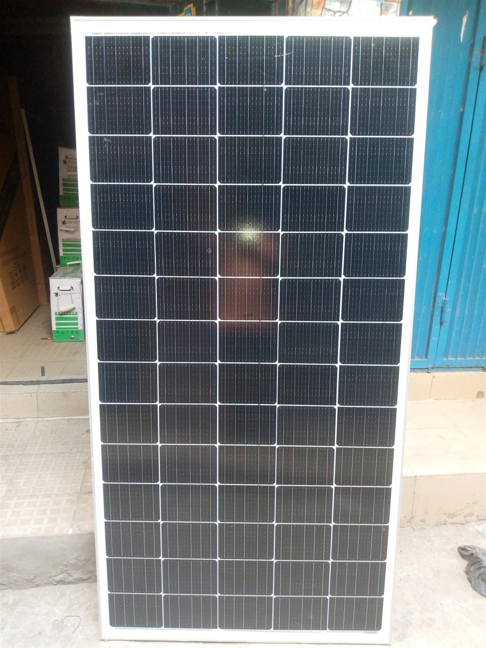 Africell mono panel