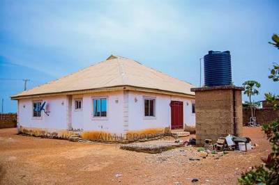 4 bedroom bungalow for sale