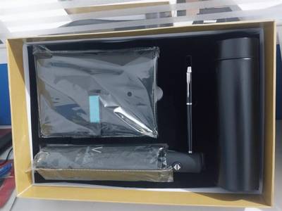 4 in 1 Corporate Business Gift Set