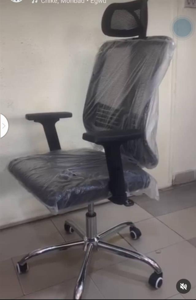 GAMING CHAIR