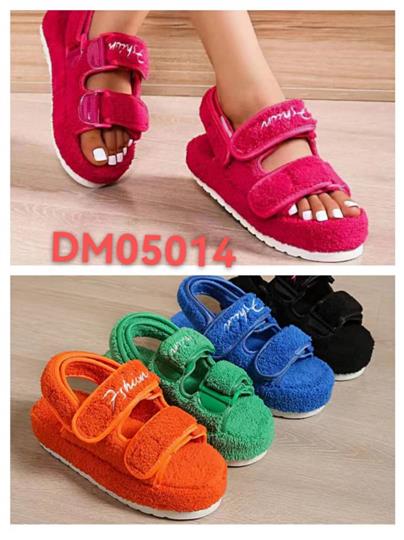 Sandals color