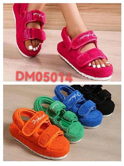 Sandals color