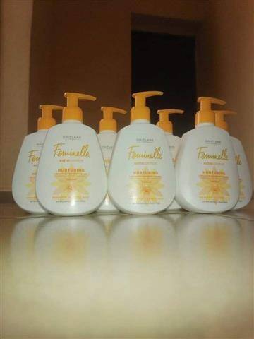 Feminelle intimate body wash