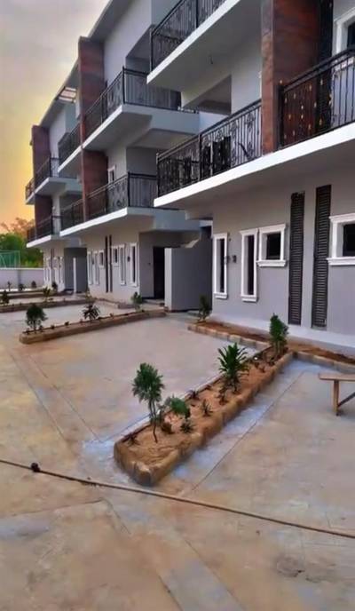 4 BEDROOM Terrace duplex in wuse zone 3