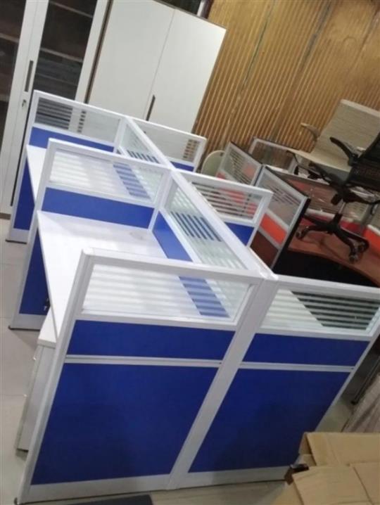 Office work station by 4