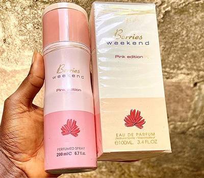 Original berries weekend and body spray