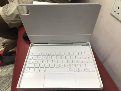 Magic Keyboard